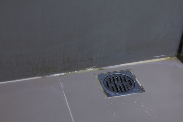 Cost of Bathroom Drain Installation in El Paso
