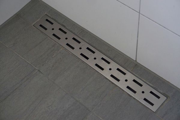 Linear Drain Placement