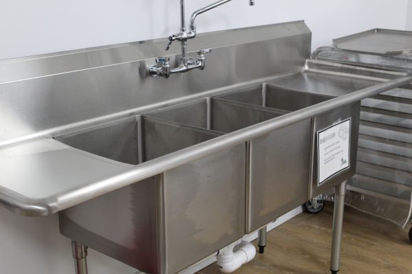 Cost of Utility Sink Installation in El Paso